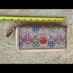 coach wallet
